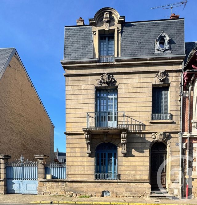 Maison à vendre - 9 pièces - 182 m2 - Moulins - 03 - AUVERGNE