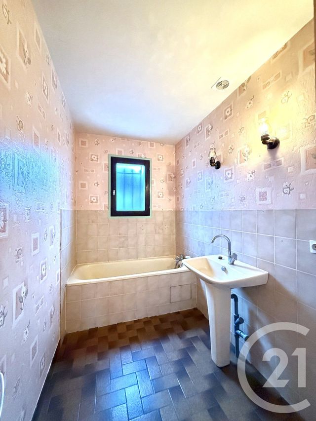 Maison &agrave; vendre - 6 pi&egrave;ces - 121,26 m2 - Montbeugny - 03 - AUVERGNE