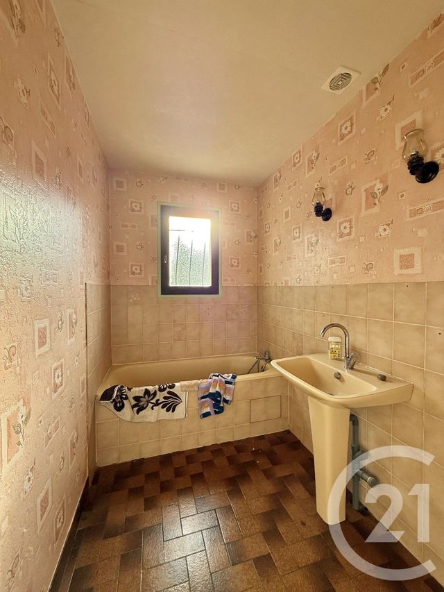 Maison &agrave; vendre - 6 pi&egrave;ces - 121,26 m2 - Montbeugny - 03 - AUVERGNE