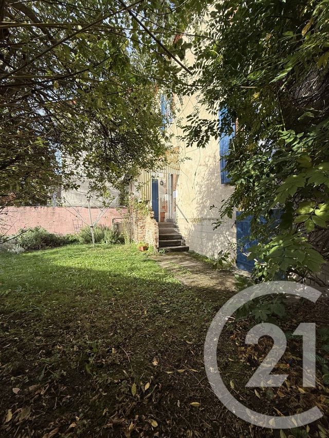 Maison à vendre - 3 pièces - 95,53 m2 - Moulins - 03 - AUVERGNE