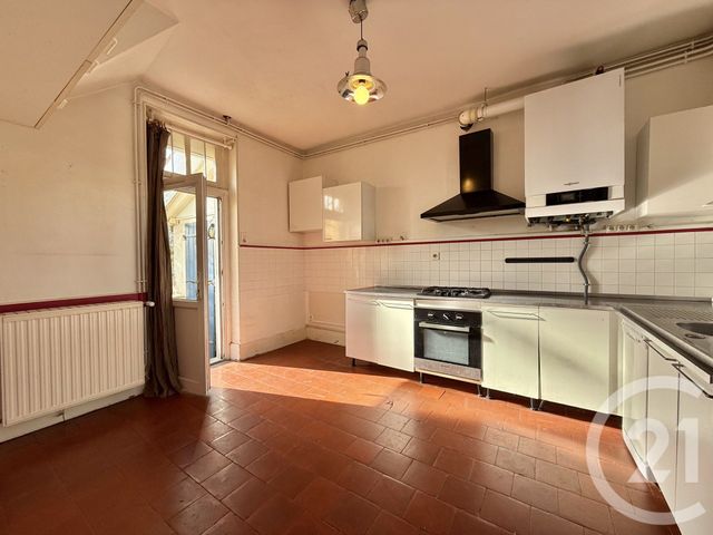 Maison à vendre - 3 pièces - 95,53 m2 - Moulins - 03 - AUVERGNE