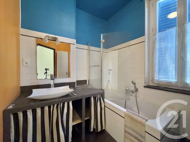 Maison à vendre - 3 pièces - 95,53 m2 - Moulins - 03 - AUVERGNE