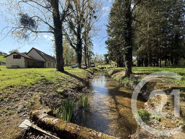 Maison &agrave; vendre - 5 pi&egrave;ces - 120 m2 - Souvigny - 03 - AUVERGNE