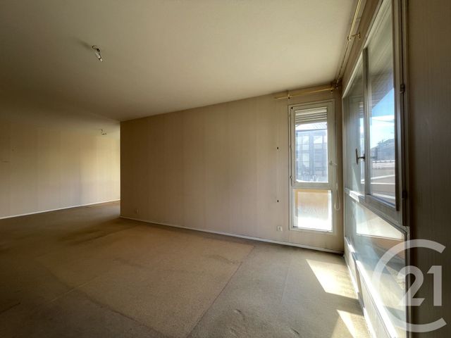 Appartement F3 à vendre - 3 pièces - 75,25 m2 - Moulins - 03 - AUVERGNE