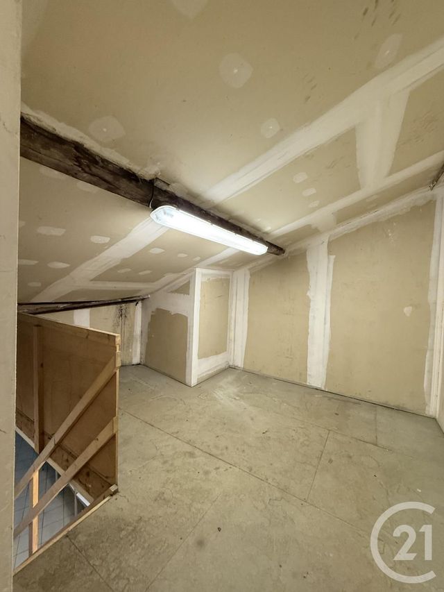 Local commercial à louer - 171.0 m2 - 03 - Allier