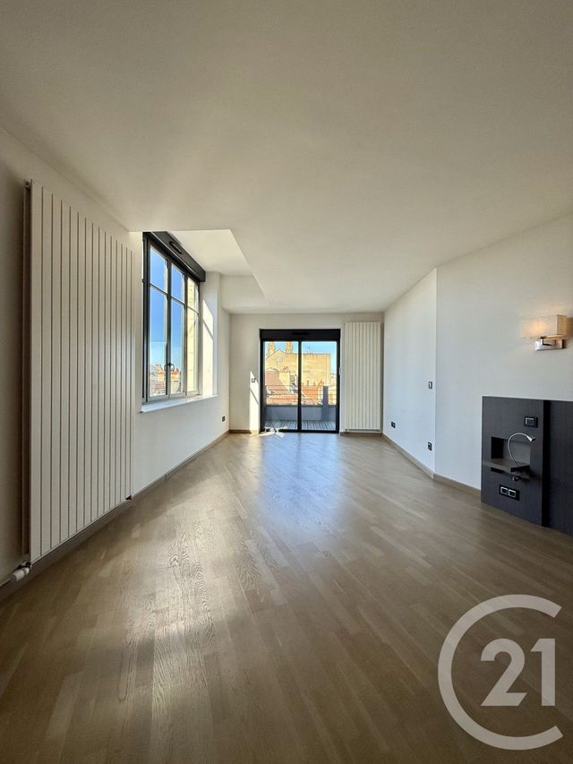 Appartement F4 à louer - 4 pièces - 181,90 m2 - Moulins - 03 - AUVERGNE