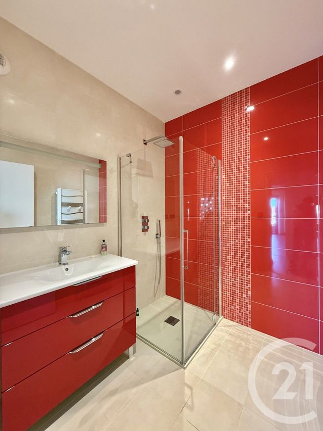 Appartement F4 à louer - 4 pièces - 181,90 m2 - Moulins - 03 - AUVERGNE