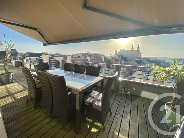 Appartement F4 à louer - 4 pièces - 181,90 m2 - Moulins - 03 - AUVERGNE