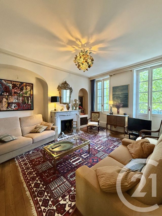 Maison à vendre - 15 pièces - 300 m2 - Moulins - 03 - AUVERGNE