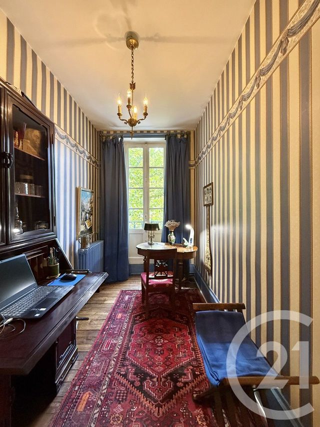 Maison à vendre - 15 pièces - 300 m2 - Moulins - 03 - AUVERGNE