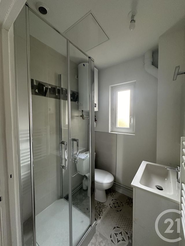 Appartement F1 à louer - 1 pièce - 29,51 m2 - Moulins - 03 - AUVERGNE