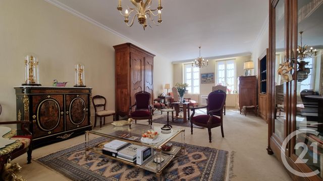 Maison &agrave; vendre - 10 pi&egrave;ces - 276,91 m2 - Moulins - 03 - AUVERGNE