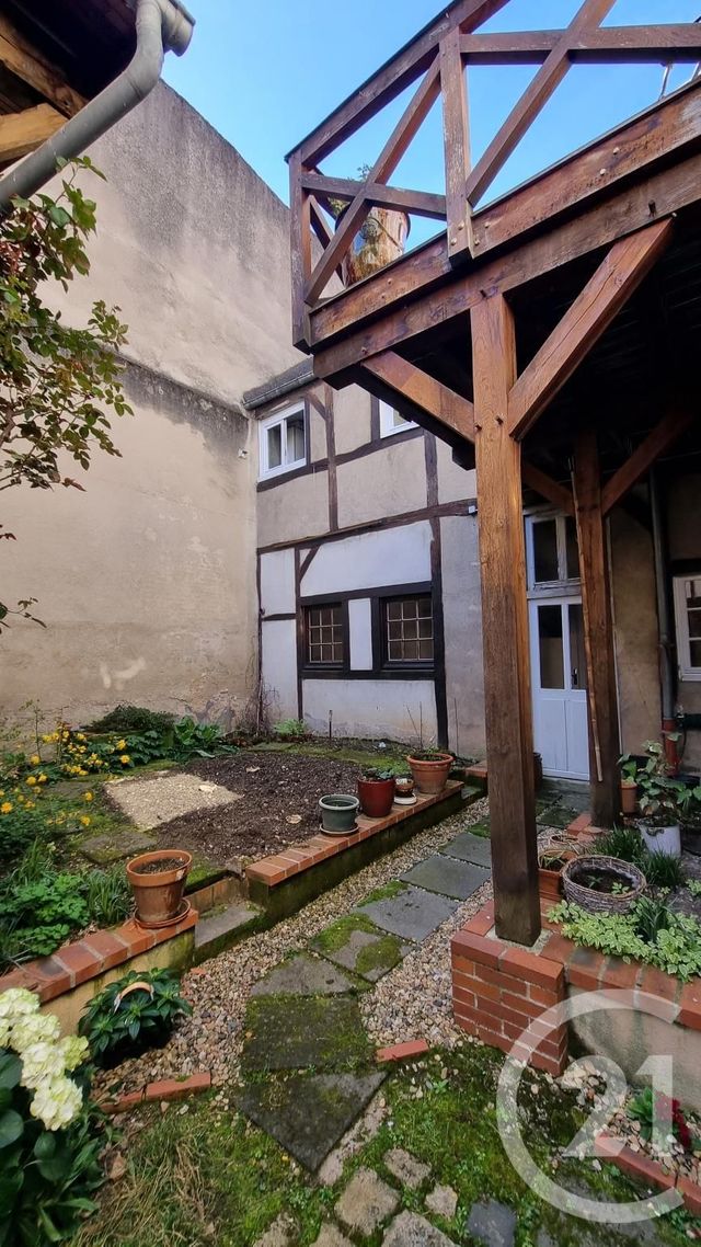 Maison &agrave; vendre - 10 pi&egrave;ces - 276,91 m2 - Moulins - 03 - AUVERGNE
