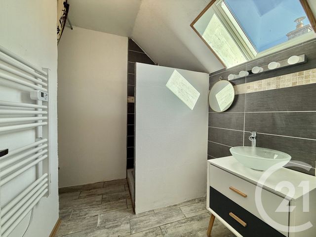 Maison à vendre - 5 pièces - 138 m2 - Villeneuve Sur Allier - 03 - AUVERGNE