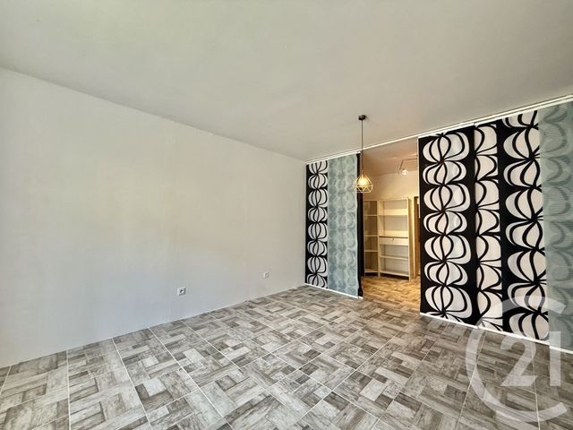 Maison à vendre - 5 pièces - 138 m2 - Villeneuve Sur Allier - 03 - AUVERGNE