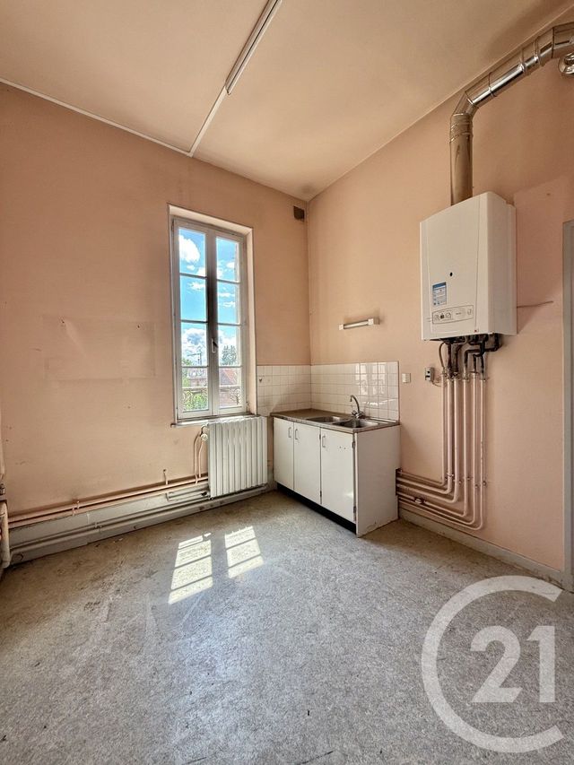 Appartement T4 à vendre - 5 pièces - 123,10 m2 - Moulins - 03 - AUVERGNE