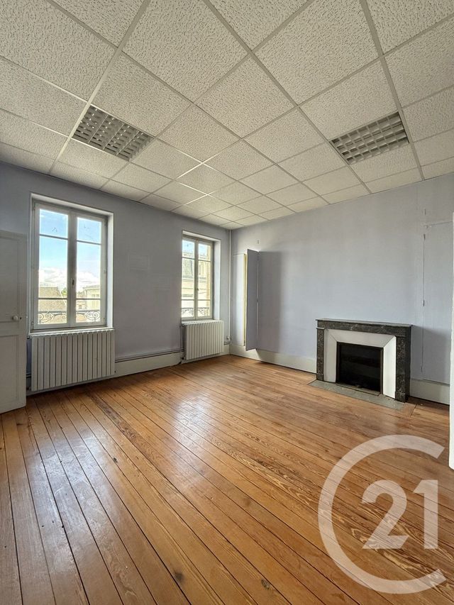 Appartement T4 à vendre - 5 pièces - 123,10 m2 - Moulins - 03 - AUVERGNE