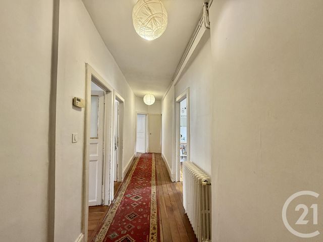 Appartement F5 à vendre - 5 pièces - 152,10 m2 - Moulins - 03 - AUVERGNE