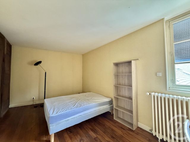 Appartement F5 à vendre - 5 pièces - 152,10 m2 - Moulins - 03 - AUVERGNE