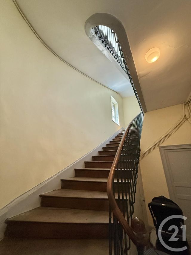 Appartement F5 à vendre - 5 pièces - 152,10 m2 - Moulins - 03 - AUVERGNE