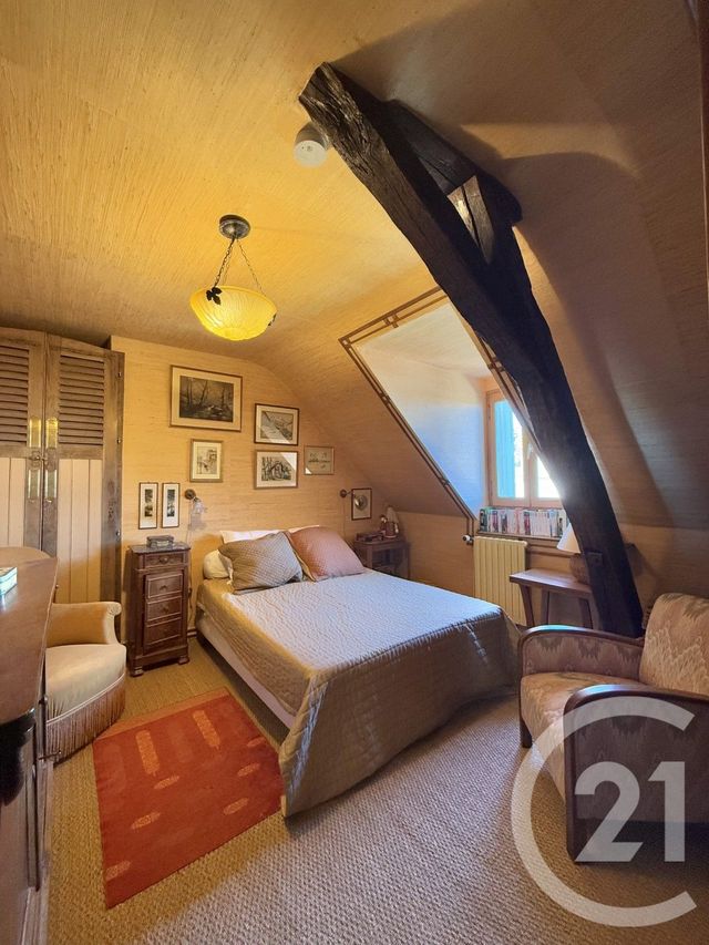 Maison à vendre - 4 pièces - 223,93 m2 - Moulins - 03 - AUVERGNE