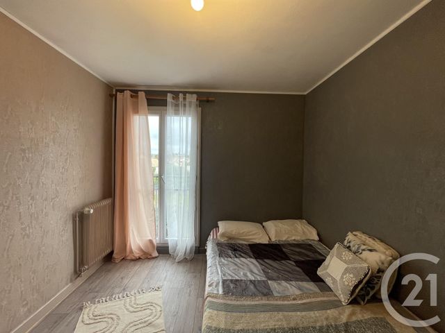 Appartement F3 à vendre - 3 pièces - 65,99 m2 - Moulins - 03 - AUVERGNE