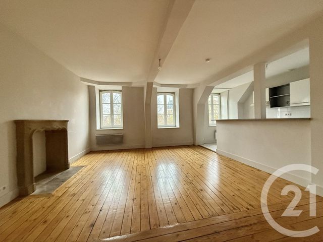 Appartement F3 à louer - 3 pièces - 91,40 m2 - Moulins - 03 - AUVERGNE