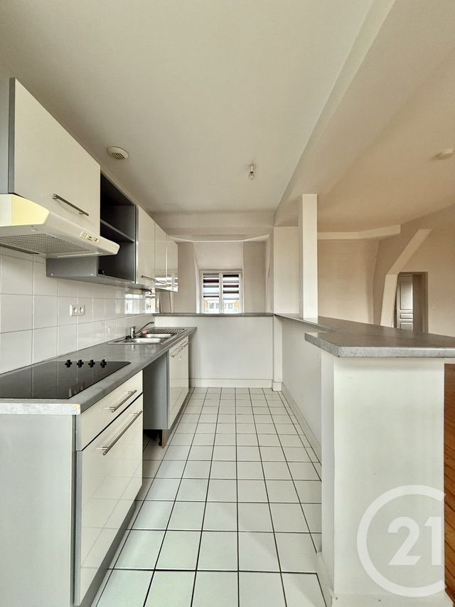 Appartement F3 à louer - 3 pièces - 91,40 m2 - Moulins - 03 - AUVERGNE