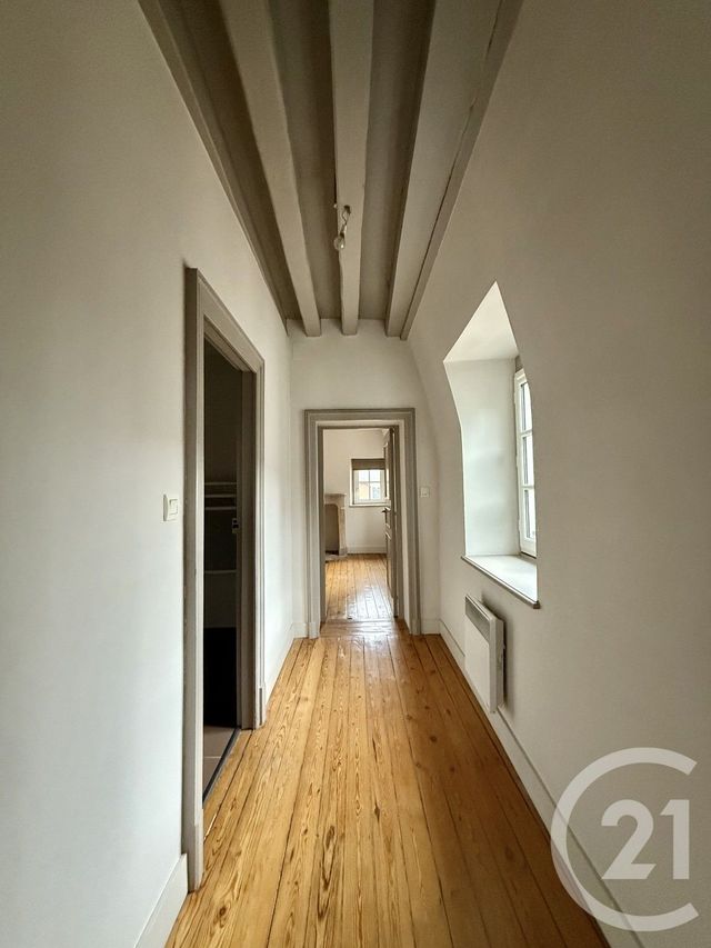 Appartement F3 à louer - 3 pièces - 91,40 m2 - Moulins - 03 - AUVERGNE