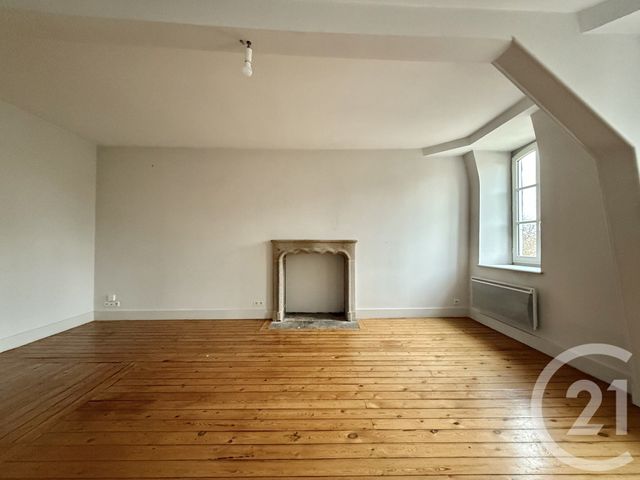 Appartement F3 à louer - 3 pièces - 91,40 m2 - Moulins - 03 - AUVERGNE