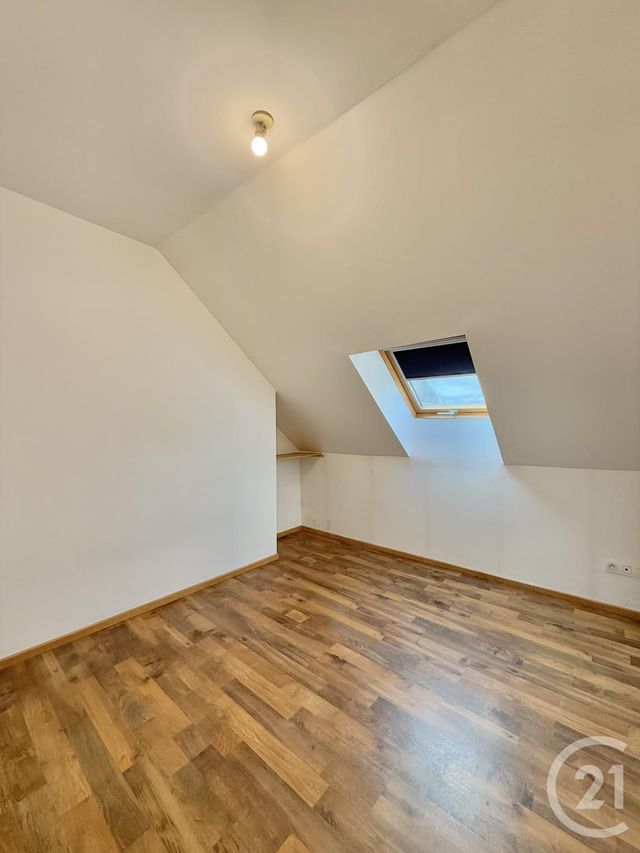 Maison à louer - 4 pièces - 80,20 m2 - Dornes - 58 - BOURGOGNE