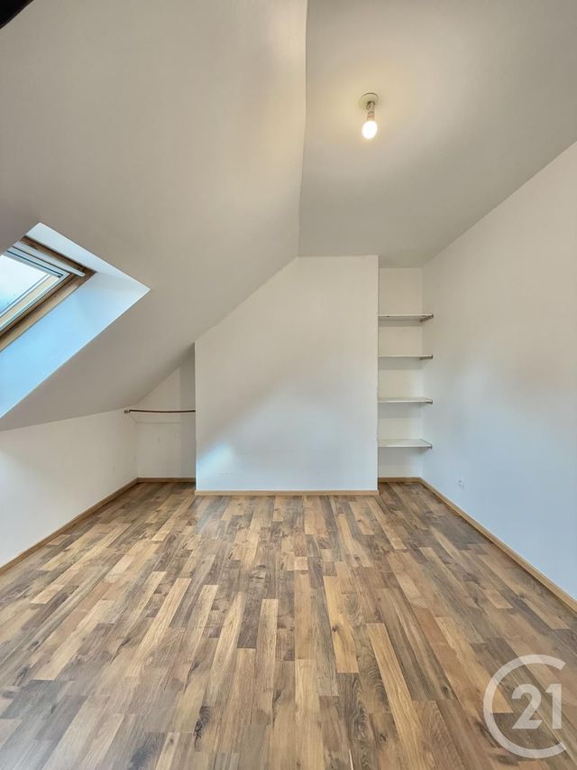 Maison à louer - 4 pièces - 80,20 m2 - Dornes - 58 - BOURGOGNE