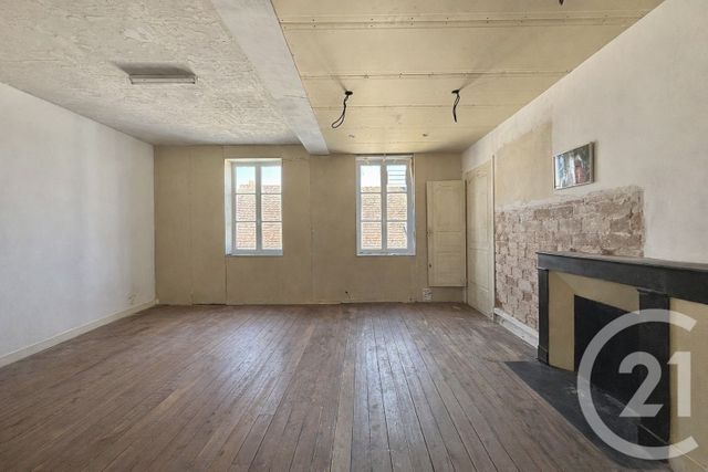 Maison &agrave; vendre - 4 pi&egrave;ces - 253,72 m2 - St Ennemond - 03 - AUVERGNE