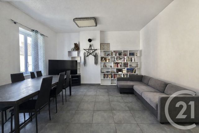Maison &agrave; vendre - 4 pi&egrave;ces - 253,72 m2 - St Ennemond - 03 - AUVERGNE