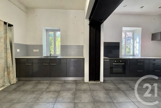 Maison &agrave; vendre - 4 pi&egrave;ces - 253,72 m2 - St Ennemond - 03 - AUVERGNE
