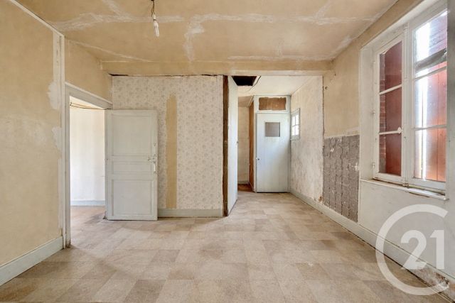 Maison &agrave; vendre - 4 pi&egrave;ces - 253,72 m2 - St Ennemond - 03 - AUVERGNE