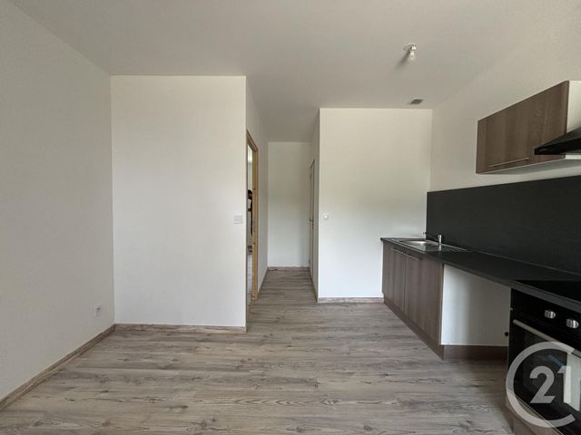 Appartement F3 à louer - 2 pièces - 66,82 m2 - Noyant D Allier - 03 - AUVERGNE