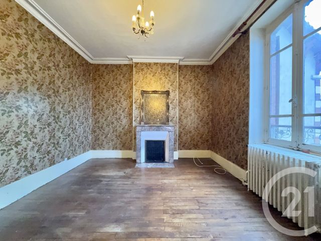 Maison à vendre - 8 pièces - 135 m2 - Yzeure - 03 - AUVERGNE