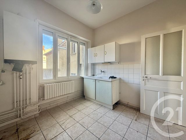 Appartement &agrave; vendre - 3 pi&egrave;ces - 88,02 m2 - Moulins - 03 - AUVERGNE