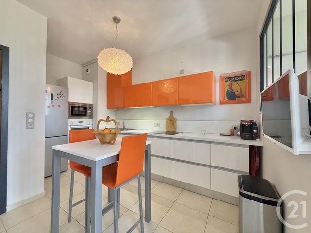 Appartement à vendre - 3 pièces - 85,02 m2 - Moulins - 03 - AUVERGNE