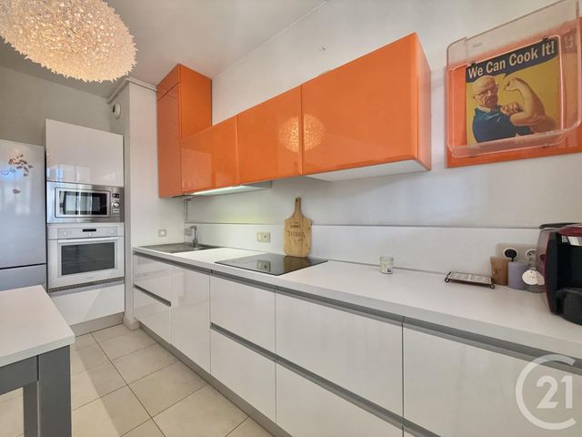 Appartement à vendre - 3 pièces - 85,02 m2 - Moulins - 03 - AUVERGNE