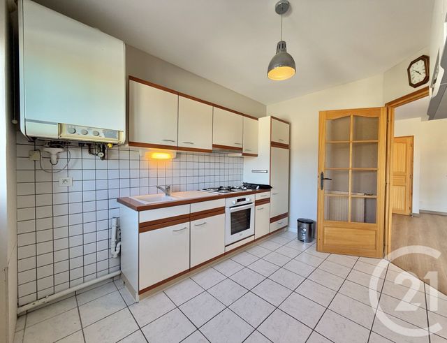 Appartement F4 à vendre - 5 pièces - 101,20 m2 - Yzeure - 03 - AUVERGNE