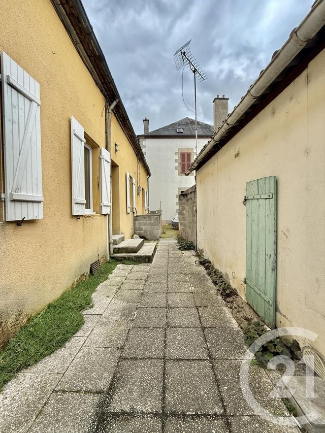 Appartement F3 à louer - 3 pièces - 26,26 m2 - Yzeure - 03 - AUVERGNE