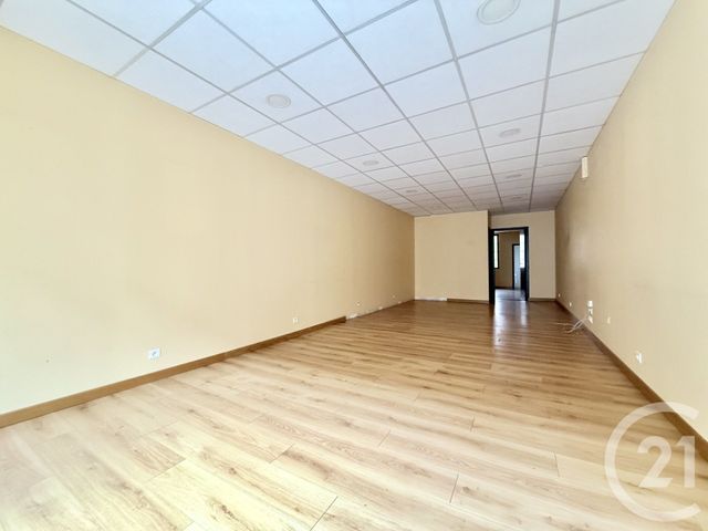 Divers &agrave; vendre - 56,75 m2 - Moulins - 03 - AUVERGNE