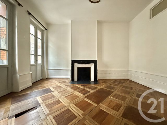 Appartement F2 à louer - 2 pièces - 40,25 m2 - Moulins - 03 - AUVERGNE