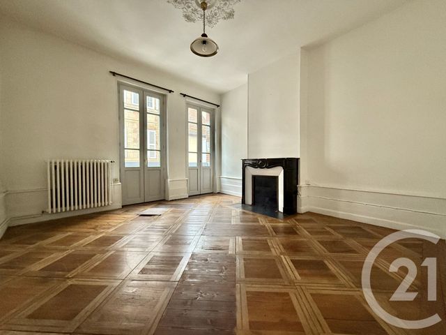 Appartement F2 à louer - 2 pièces - 40,25 m2 - Moulins - 03 - AUVERGNE