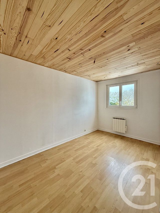 Maison à louer - 3 pièces - 80 m2 - Dornes - 58 - BOURGOGNE