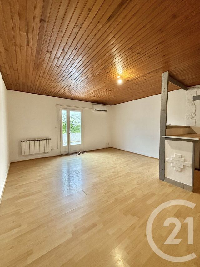 Maison à louer - 3 pièces - 80 m2 - Dornes - 58 - BOURGOGNE