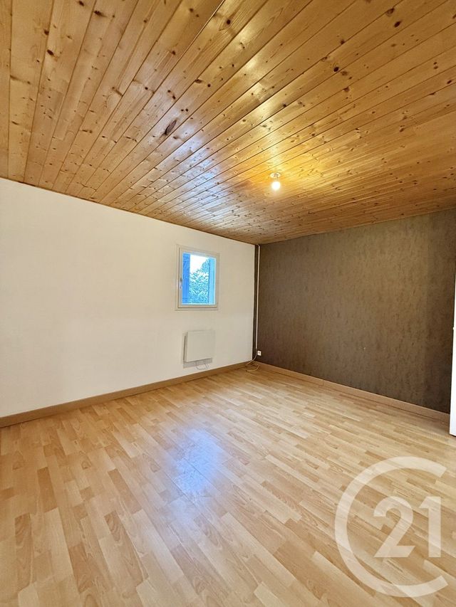Maison à louer - 3 pièces - 80 m2 - Dornes - 58 - BOURGOGNE