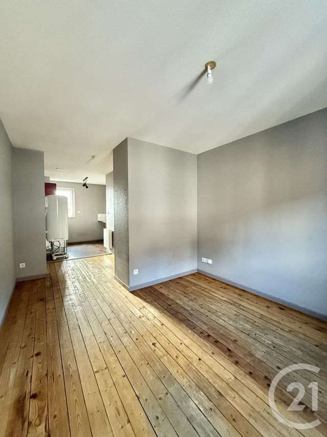 Appartement F3 à louer - 3 pièces - 46 m2 - Moulins - 03 - AUVERGNE